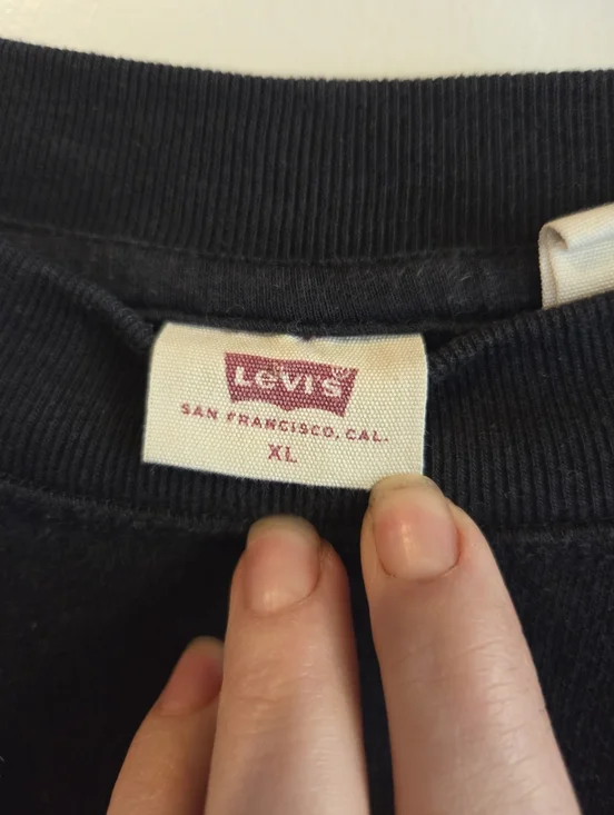 Levis XL Crewneck - Picture 5 of 5